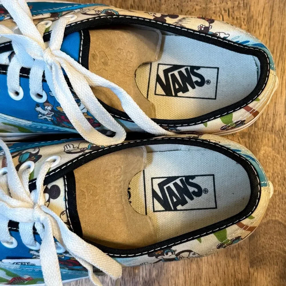 VANS X Disney Old Skool Sneaker Mickey Minnie Aloha Hawaiian Luau Women's 6.5